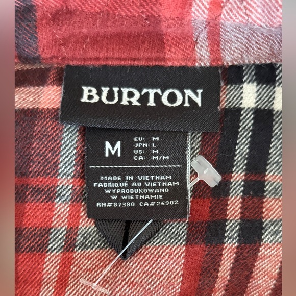 Burton Men's M Flannel Button Down Red White Black Plaid Layering Piece Gorpcore - Picture 2 of 10
